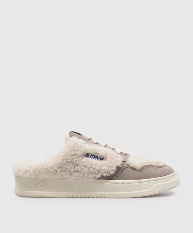 AUTRY Beige nubuck sneakers with fur