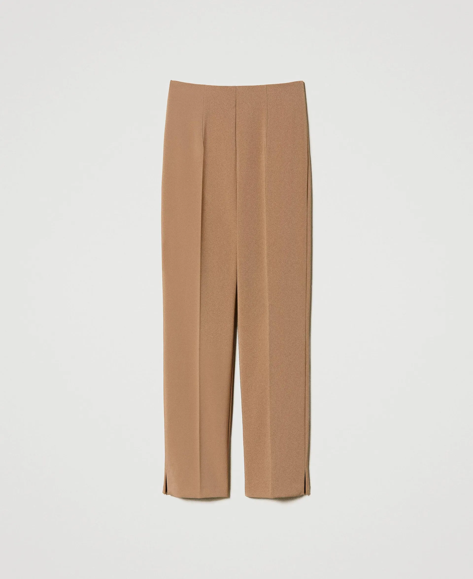 Pantalon cigarette en crêpe cady