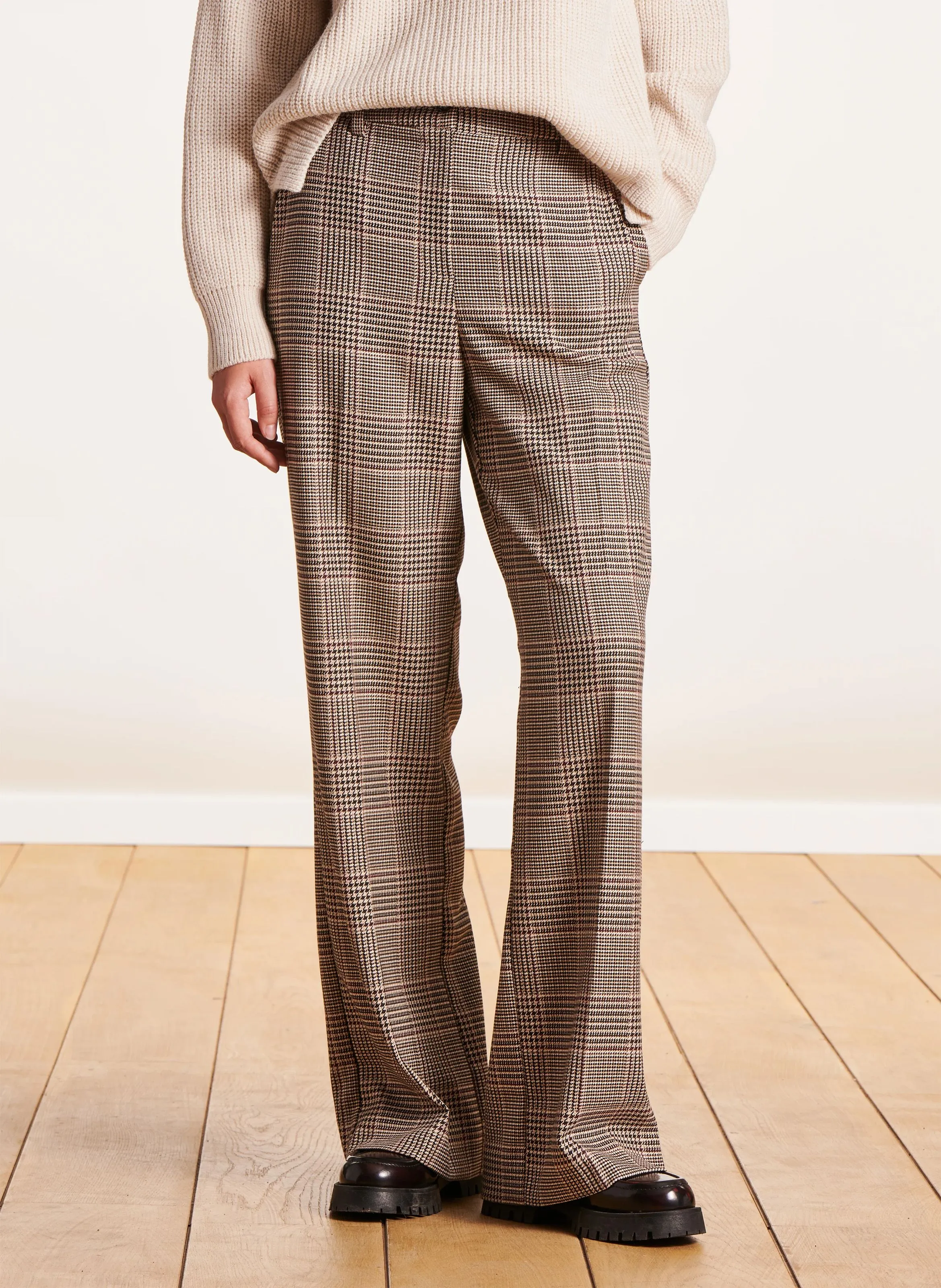 Pantalon droit imprimé en marron