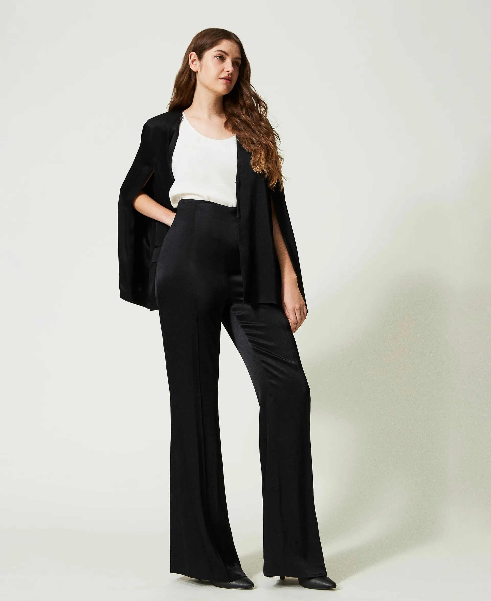 Pantalon taille haute en satin