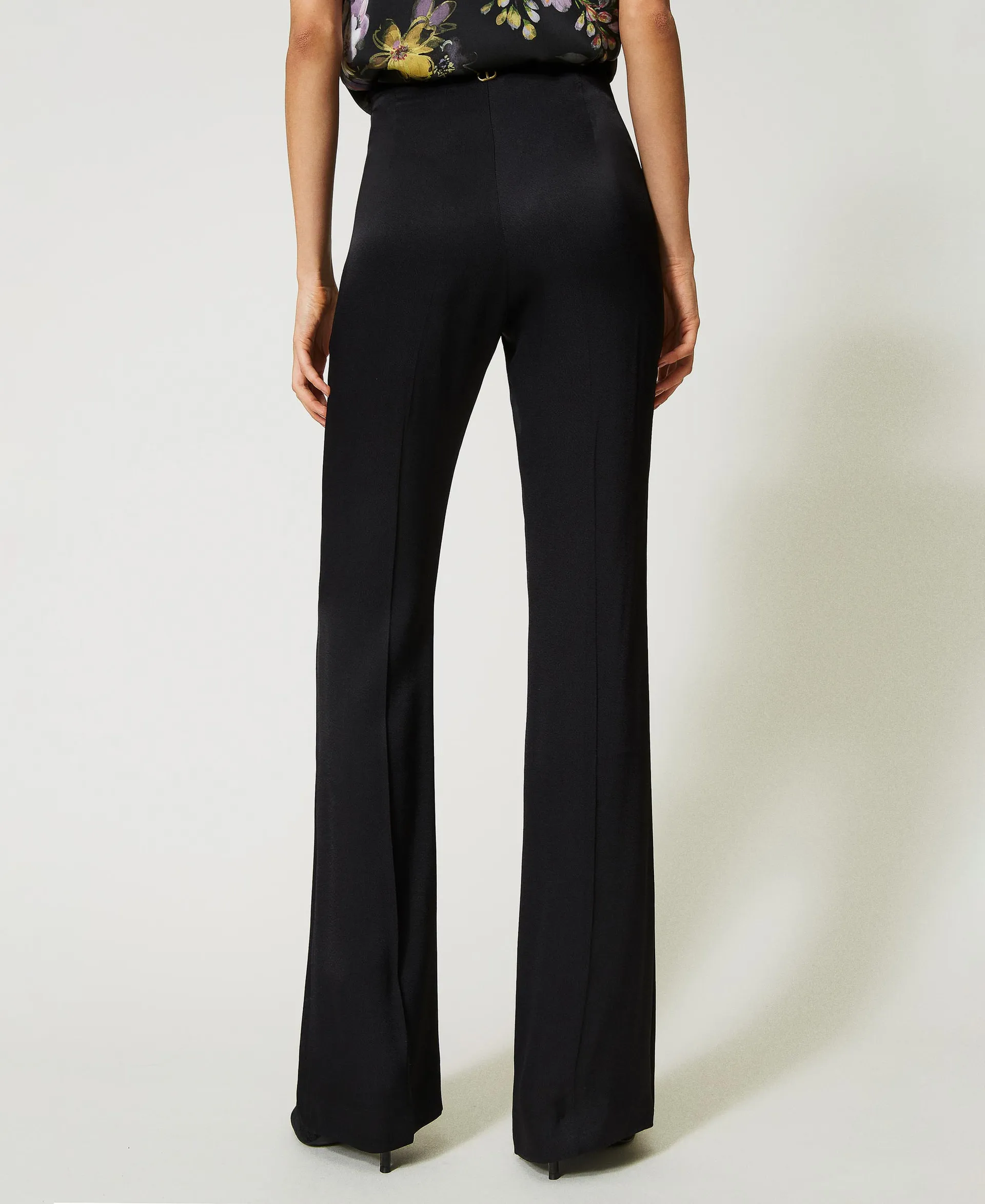 Pantalon taille haute en satin