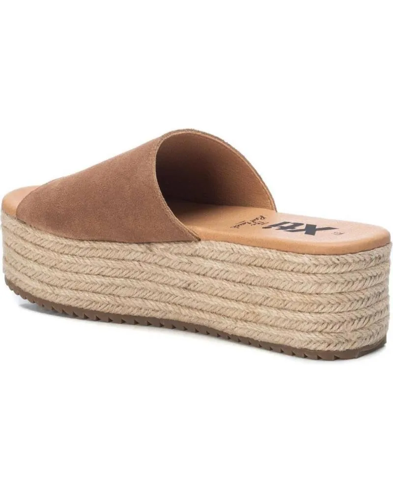 Sandalias de Mujer XTI 042815 CAMEL