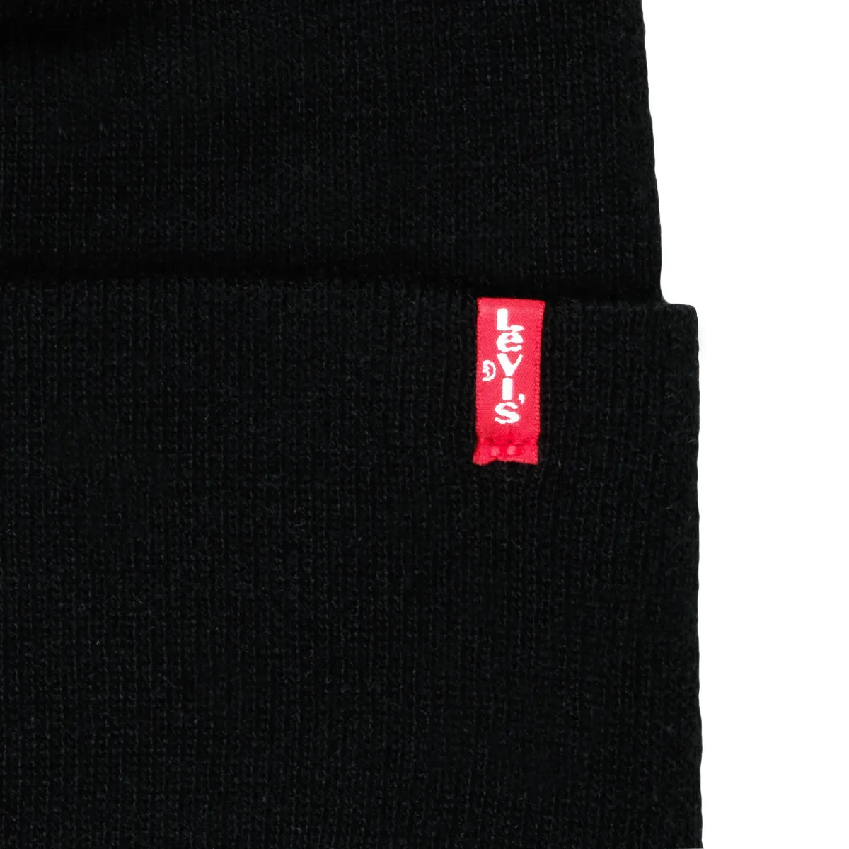 SLOUCHY RED TAB BEANIE