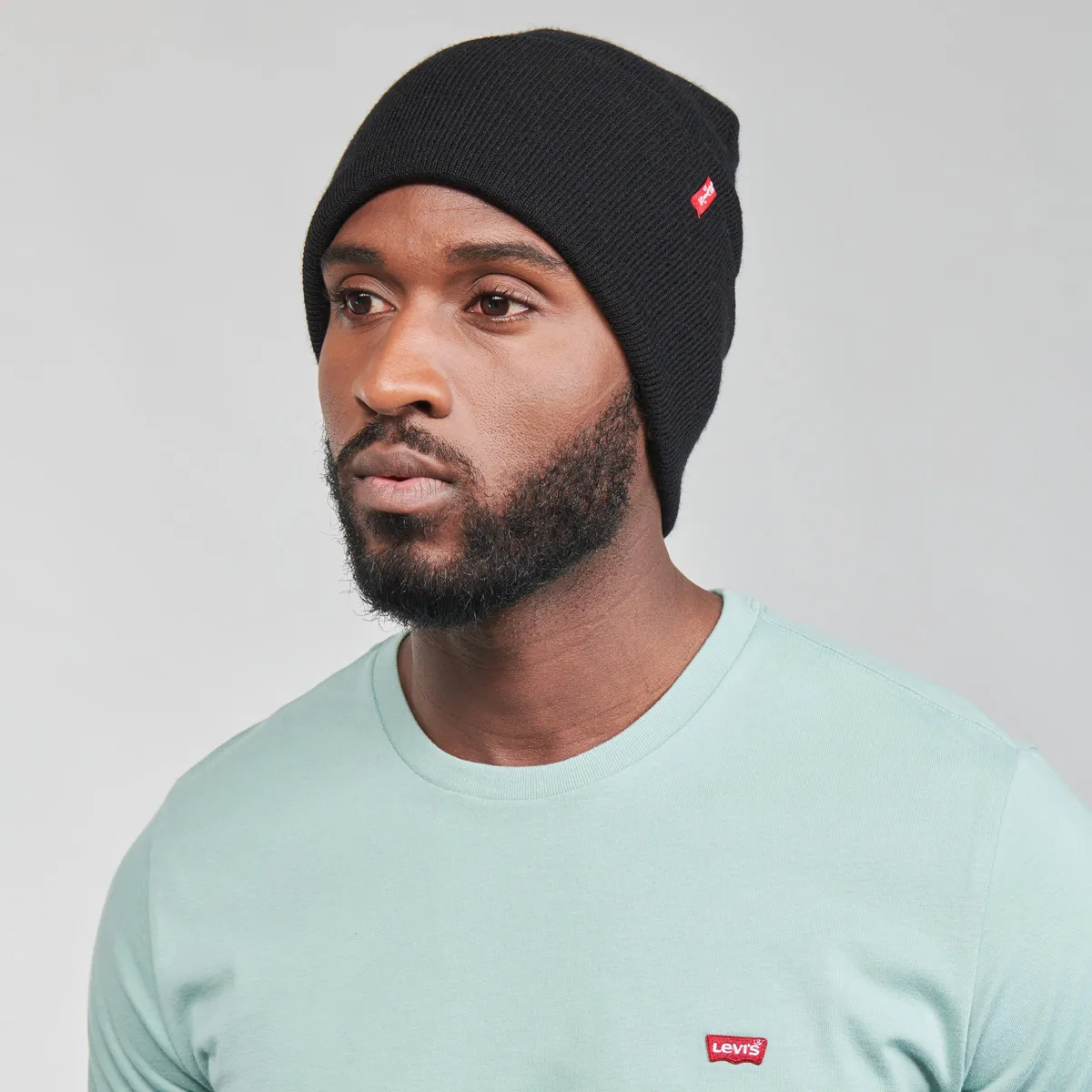 SLOUCHY RED TAB BEANIE